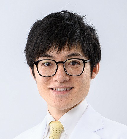 川治 徹真